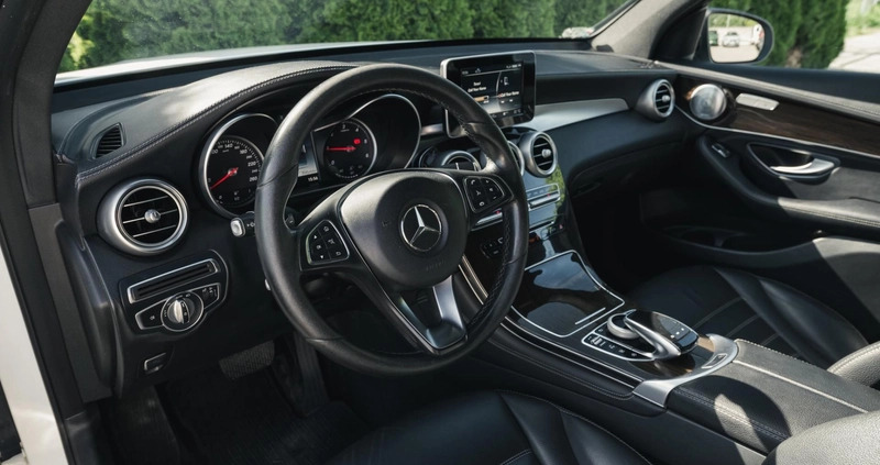 Mercedes-Benz GLC cena 144990 przebieg: 179355, rok produkcji 2017 z Krośniewice małe 781
